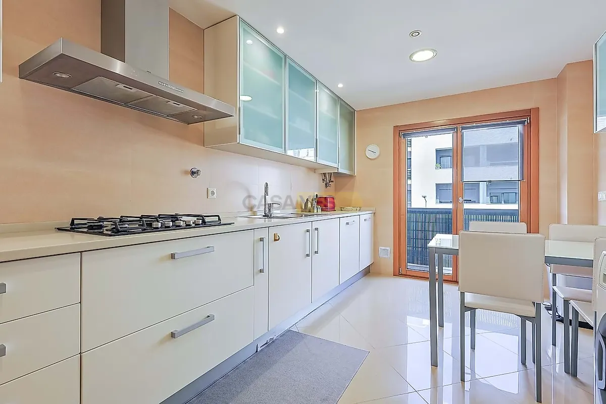 Apartamento T2 à venda em Santa Iria de Azoia, São João da Talha e Bobadela, Loures — foto 10