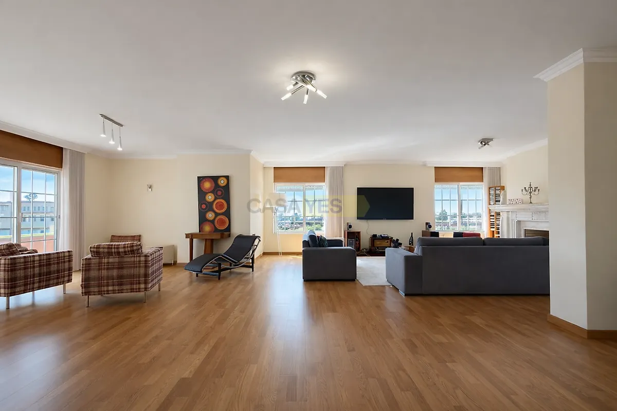 Apartamento T4 à venda em Cidade da Maia, Maia — foto 11
