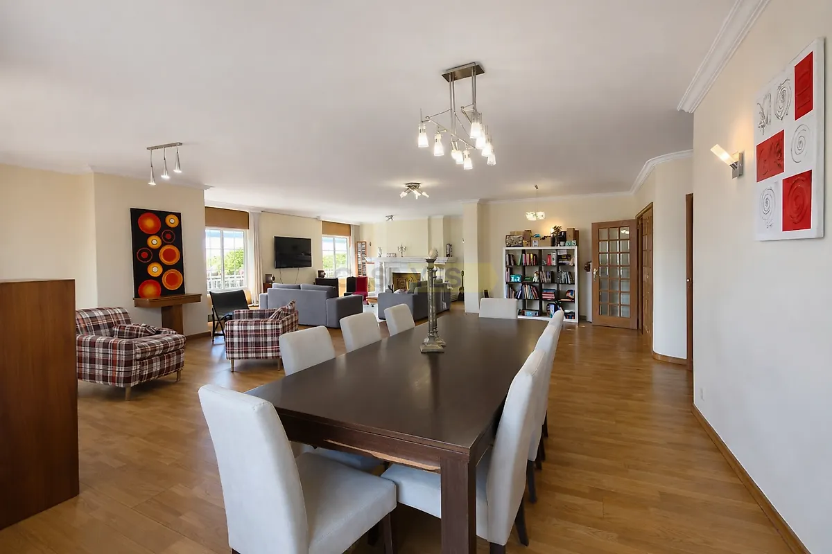 Apartamento T4 à venda em Cidade da Maia, Maia — foto 12