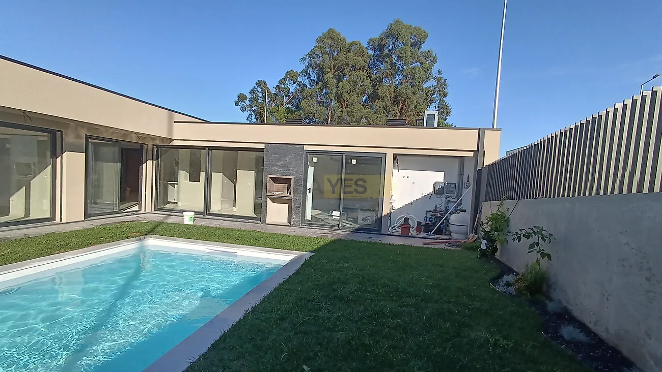 Moradia T3 à venda em Lago, Amares — foto 3