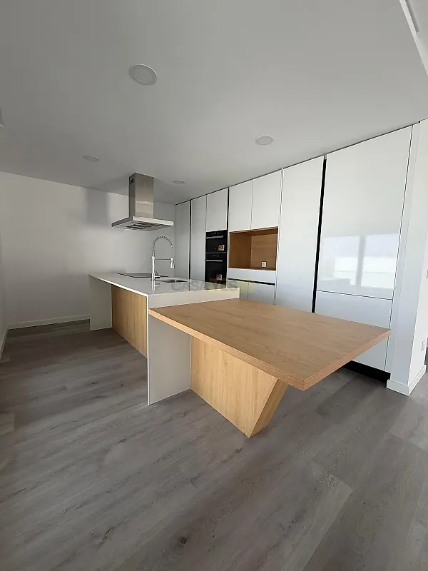 Moradia T3 à venda em Corroios, €795.000