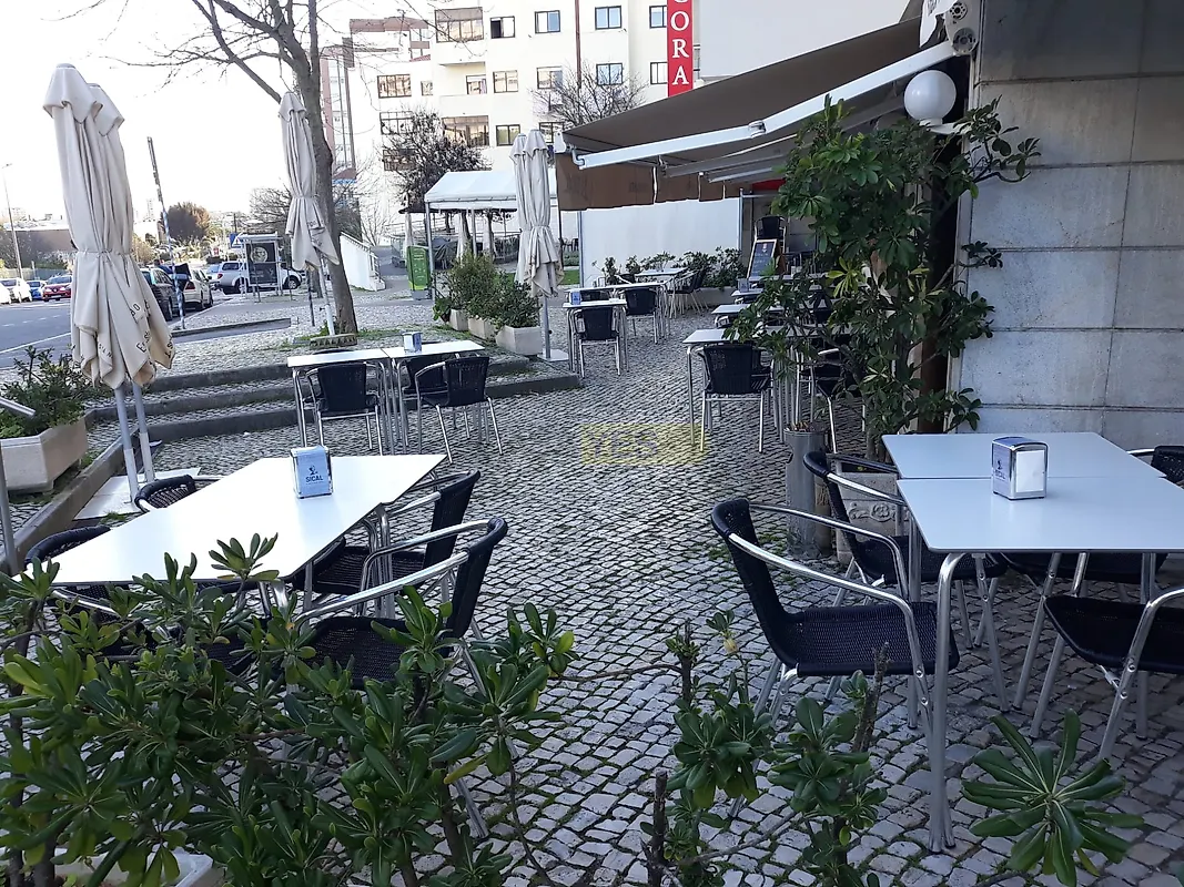 Apartamento T0 à venda em Carnaxide e Queijas, Oeiras — foto 2