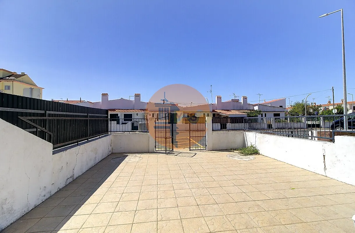 Moradia T2 à venda em Monte Gordo, Vila Real de Santo António — foto 2