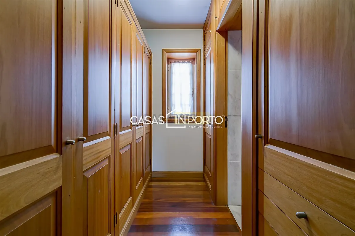 Apartamento T5 à venda em Oliveira de Azeméis, Santiago de Riba-Ul, Ul, Macinhata da Seixa e Madail, Oliveira de Azeméis — foto 25