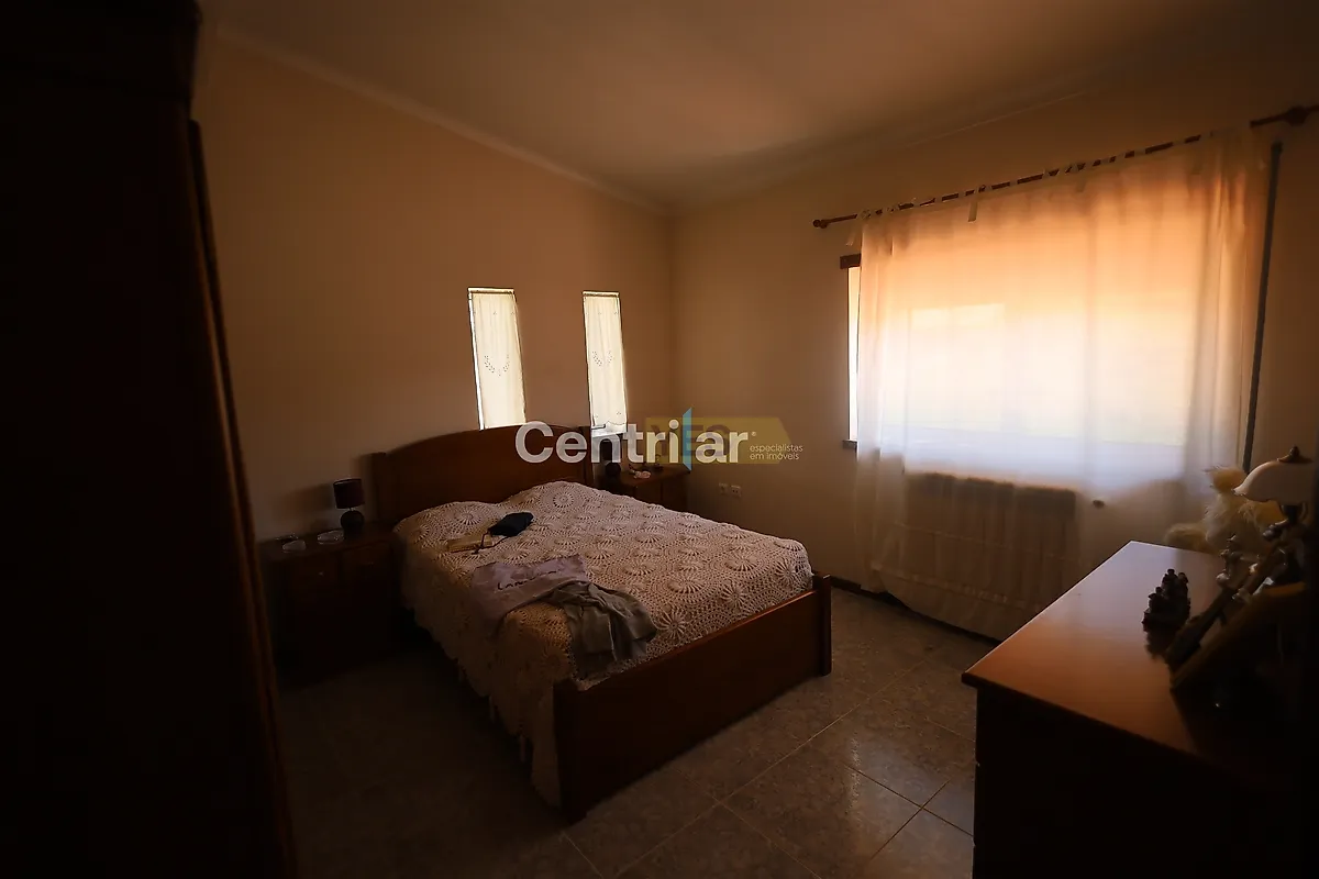 Moradia T4 à venda em Freixiosa, Mangualde — foto 2