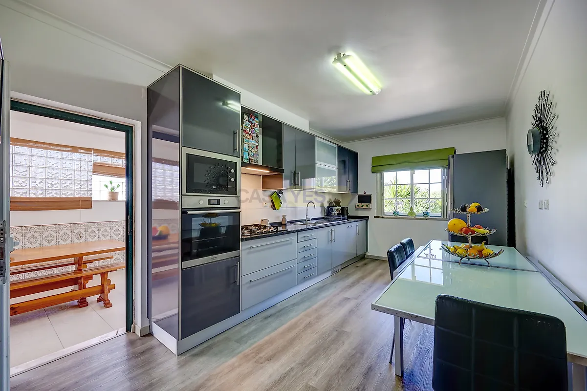 Moradia T5 em Sintra (Santa Maria e São Miguel, São Martinho e São Pedro de Penaferrim), €749.900