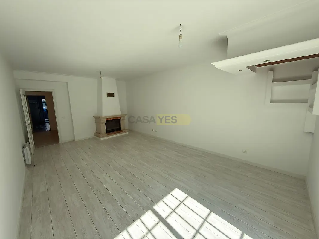Apartamento T2 à venda em Lousã e Vilarinho, Lousã — foto 3