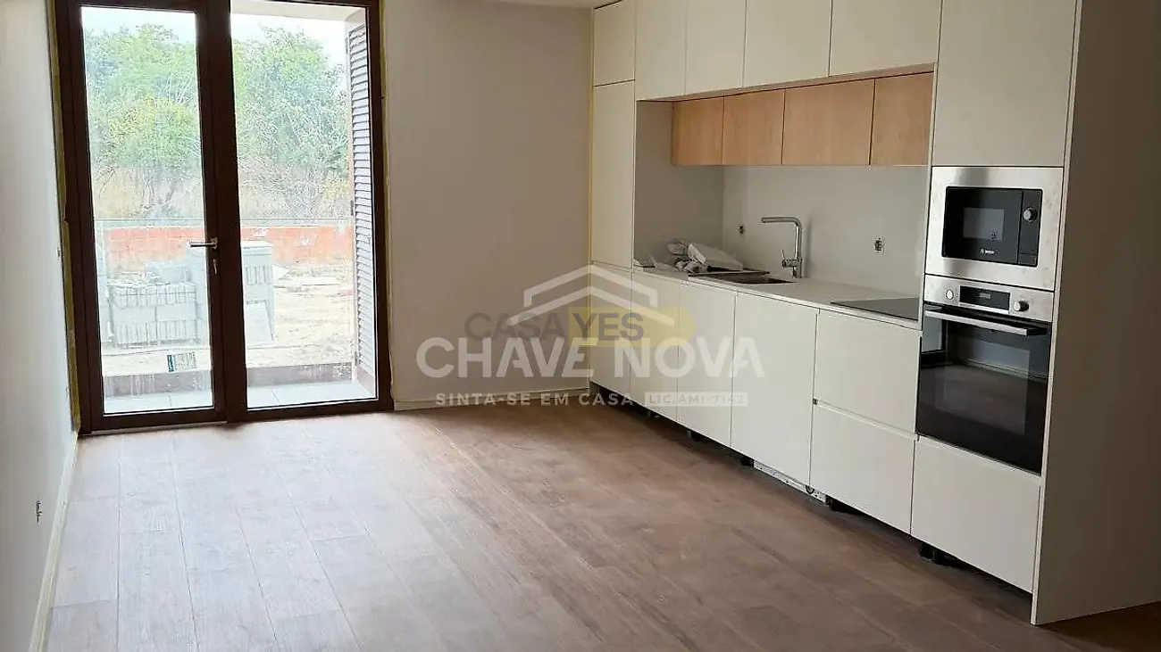 Apartamento T0 em Santa Joana, €300.000