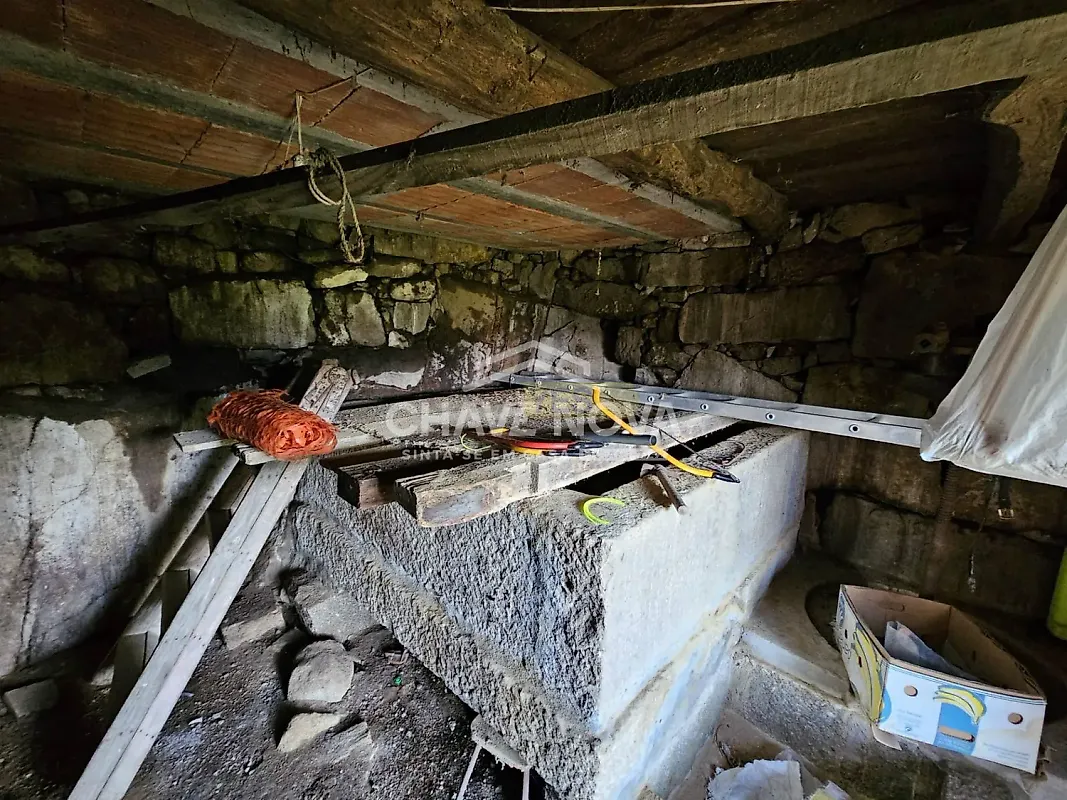 Moradia T0 à venda em Espadanedo, Cinfães — foto 24
