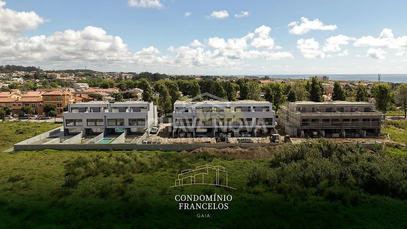 Moradia T0 em Gulpilhares e Valadares, €736.000