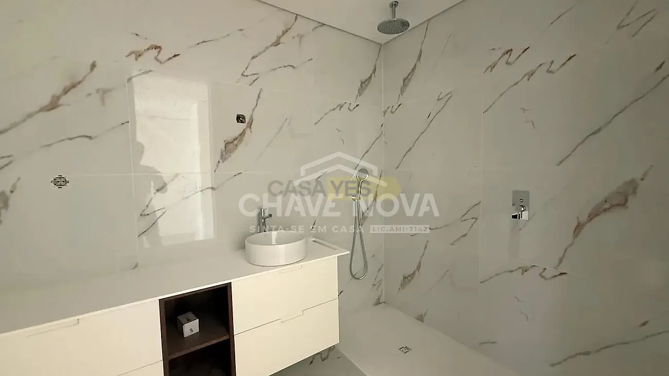 Moradia T0 à venda em Escapães, Santa Maria da Feira — foto 5