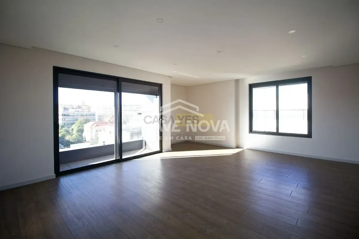 Apartamento T0 à venda em Lordelo do Ouro e Massarelos, Porto — foto 2