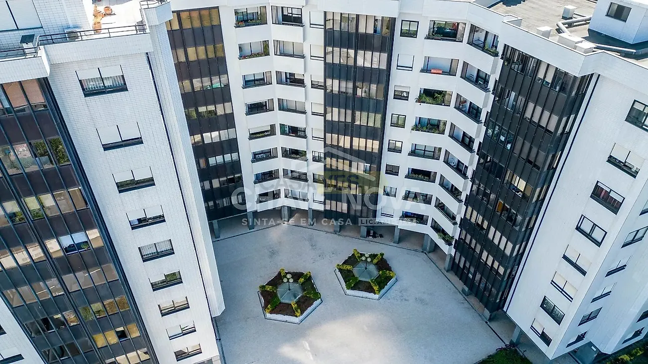 Apartamento T5 à venda em Mafamude e Vilar do Paraíso, Vila Nova de Gaia — foto 3