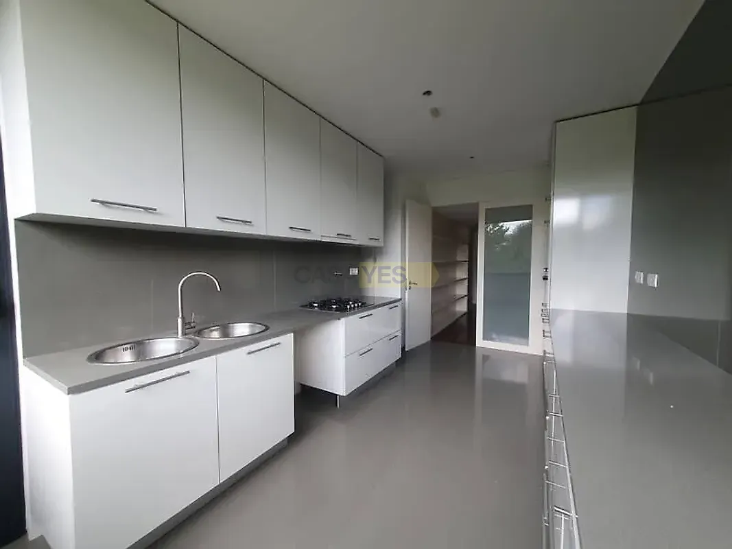 Apartamento T4 à venda em Mafamude e Vilar do Paraíso, Vila Nova de Gaia — foto 4