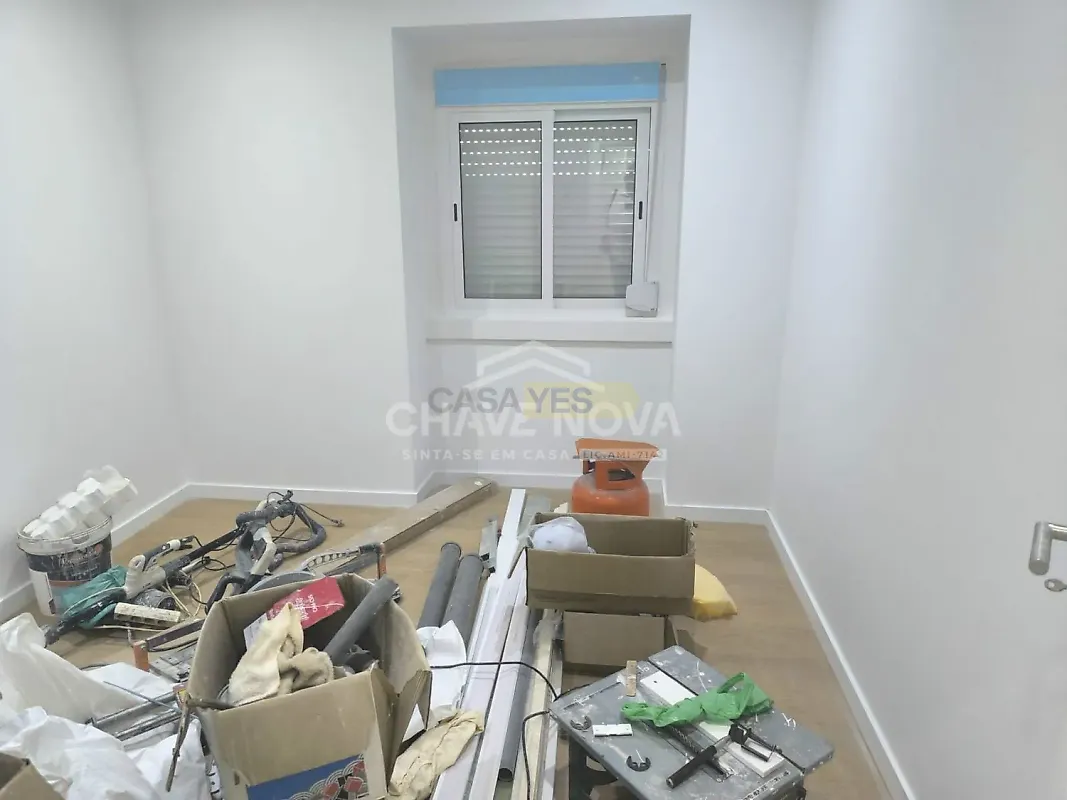 Apartamento T0 à venda em Mina de Água, Amadora — foto 4