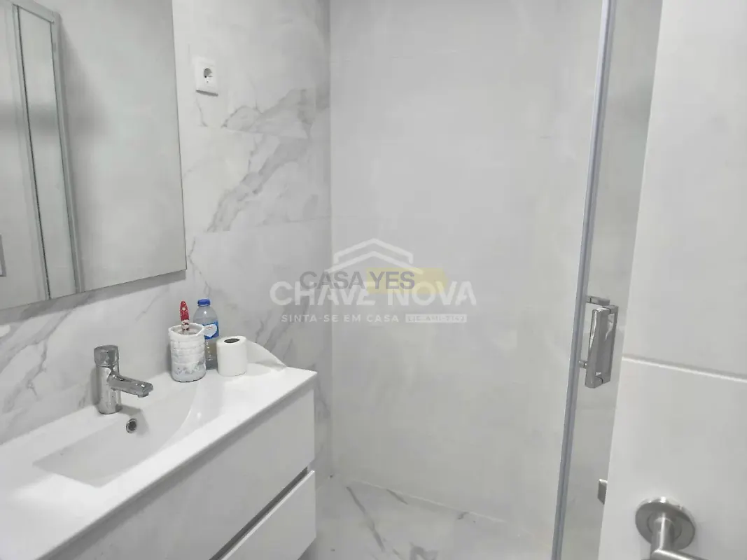 Apartamento T0 à venda em Mina de Água, Amadora — foto 7