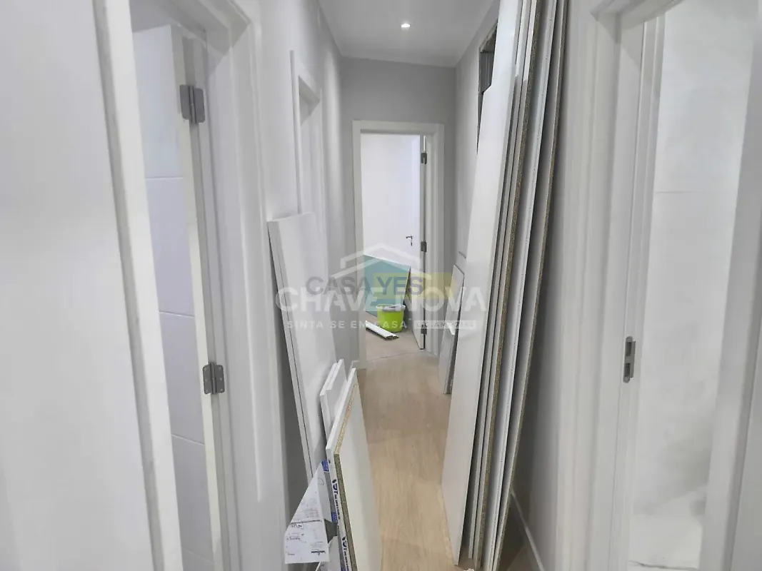 Apartamento T0 à venda em Mina de Água, Amadora — foto 9