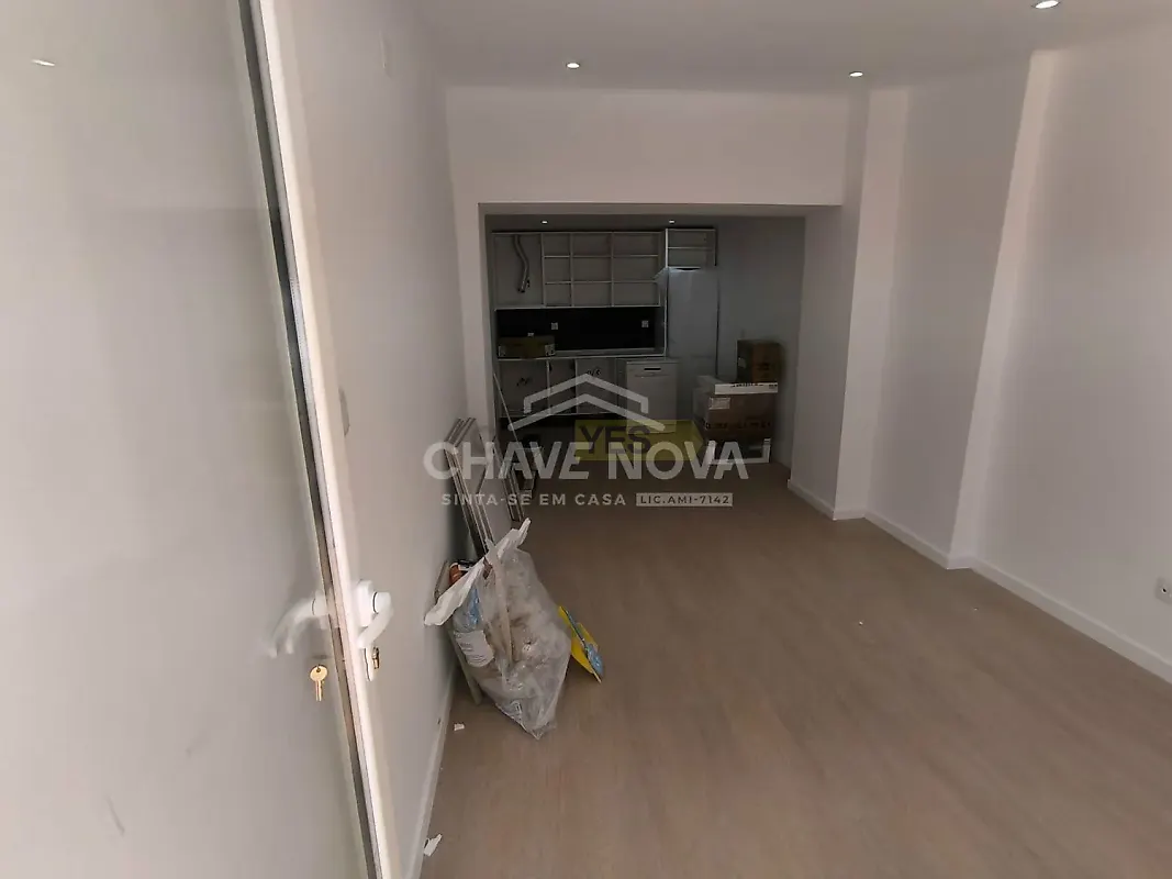 Apartamento T0 à venda em Mina de Água, Amadora — foto 5