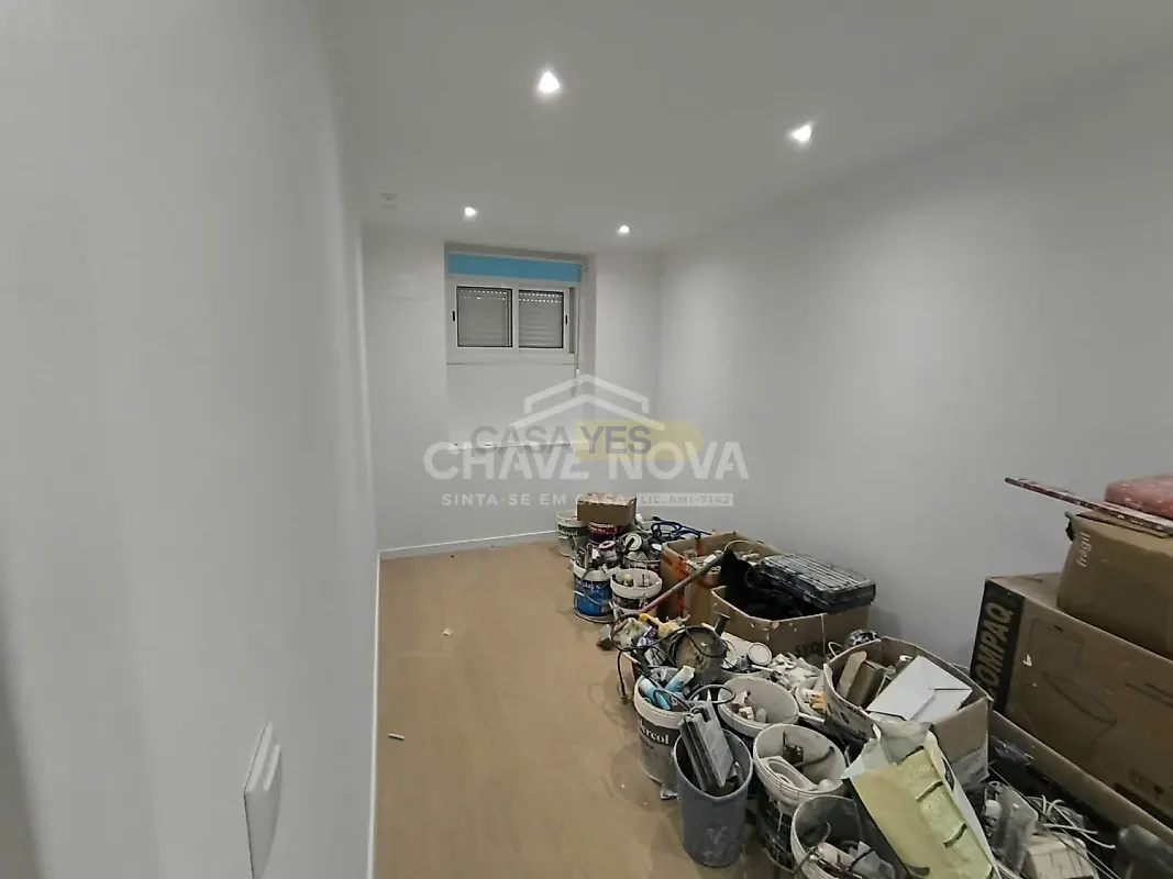 Apartamento T0 à venda em Mina de Água, Amadora — foto 8