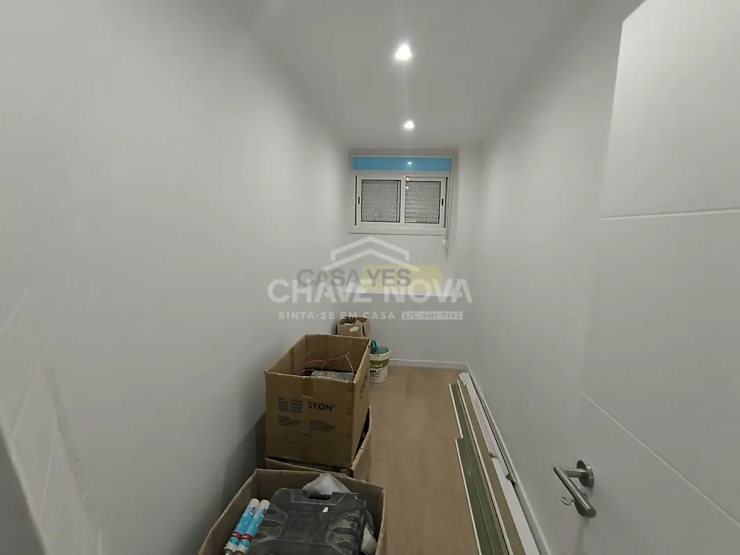Apartamento T0 à venda em Mina de Água, Amadora — foto 9