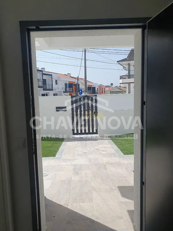 Apartamento T0 à venda em Corroios, Seixal — foto 2