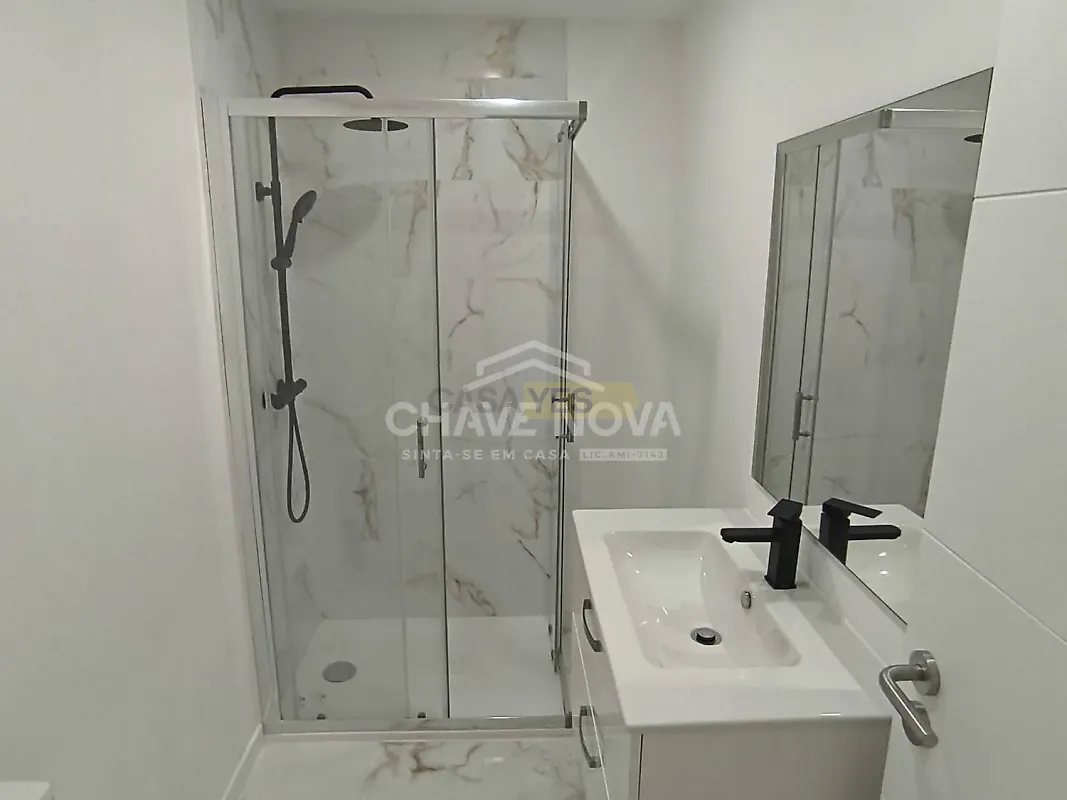 Apartamento T0 à venda em Águas Livres, Amadora — foto 16