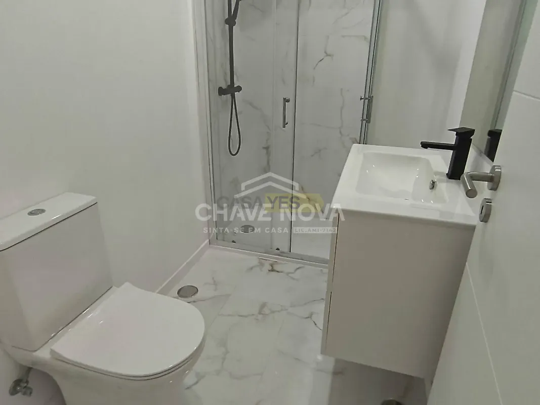 Apartamento T0 à venda em Águas Livres, Amadora — foto 17