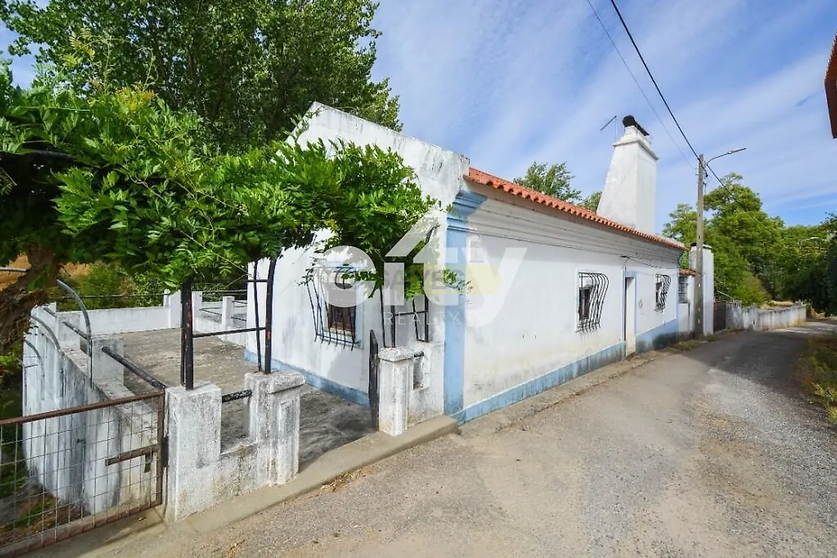 Moradia T3 em Alcórrego e Maranhão, €225.000