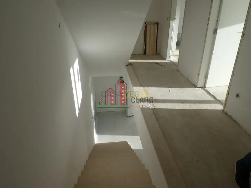 Moradia T5 à venda em Coimbra (Sé Nova, Santa Cruz, Almedina e São Bartolomeu), Coimbra — foto 20