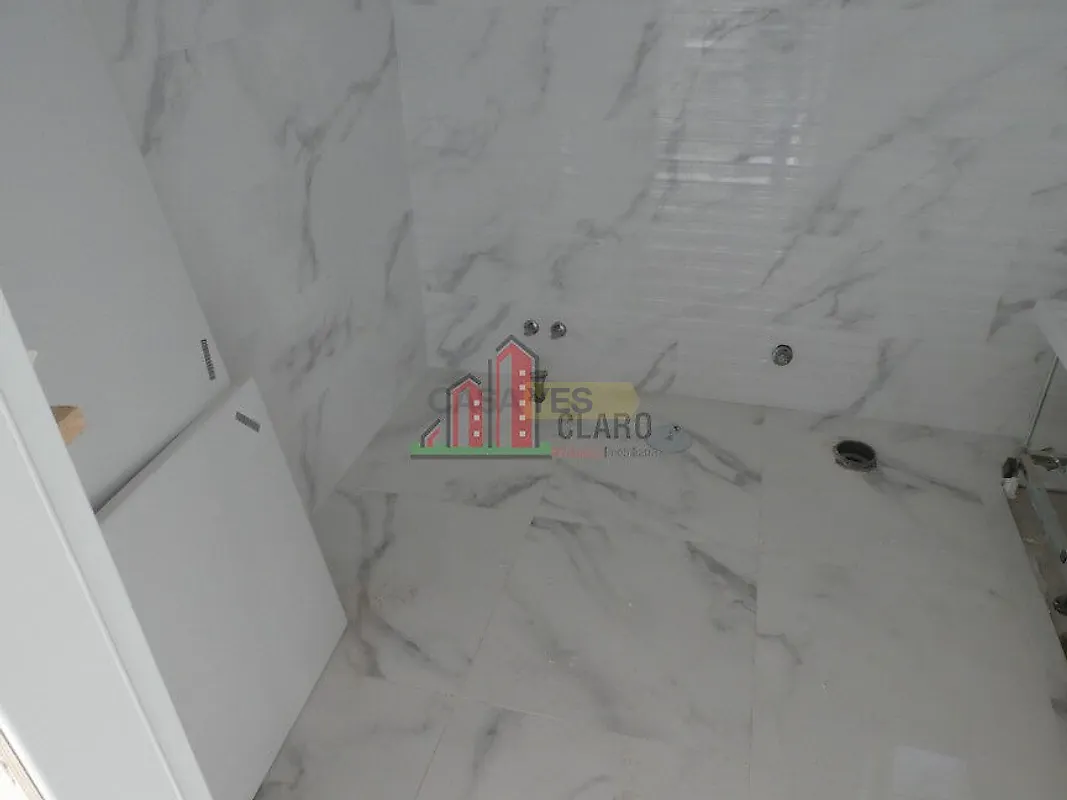 Moradia T5 à venda em Coimbra (Sé Nova, Santa Cruz, Almedina e São Bartolomeu), Coimbra — foto 5