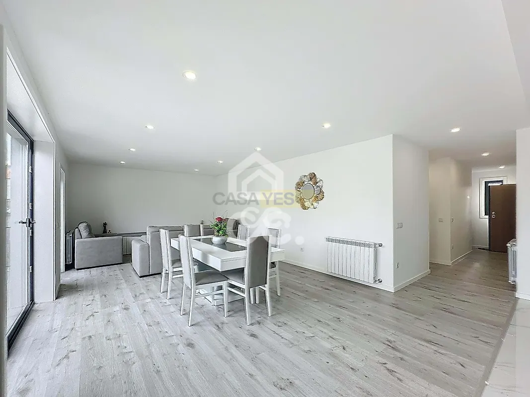 Apartamento T2 à venda em Santa Cruz/Trindade e Sanjurge, Chaves — foto 3