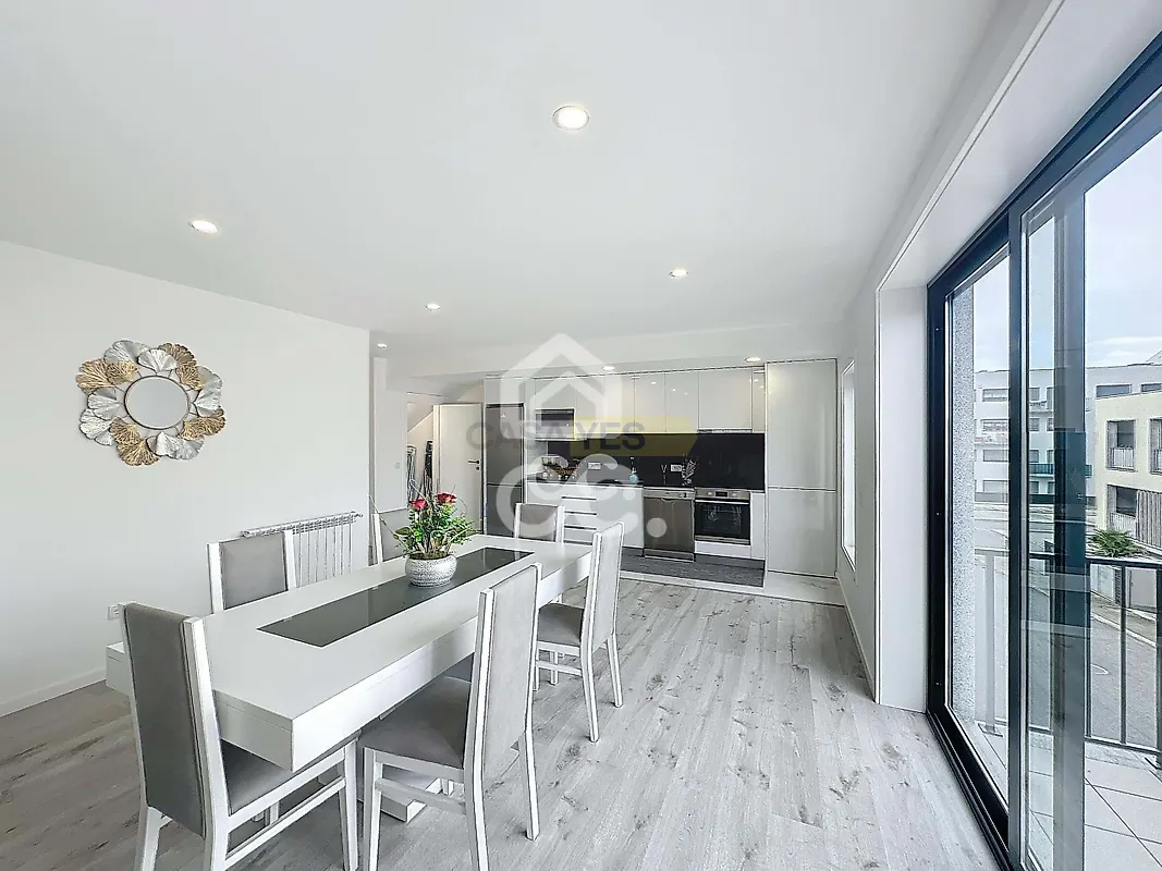 Apartamento T2 à venda em Santa Cruz/Trindade e Sanjurge, Chaves — foto 7