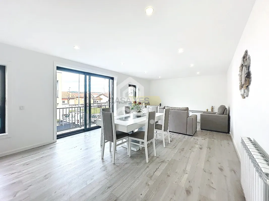 Apartamento T2 à venda em Santa Cruz/Trindade e Sanjurge, Chaves — foto 2