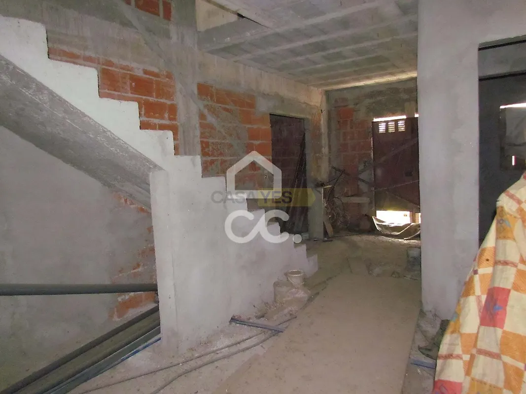 Moradia T4 à venda em Eiras, São Julião de Montenegro e Cela, Chaves — foto 8
