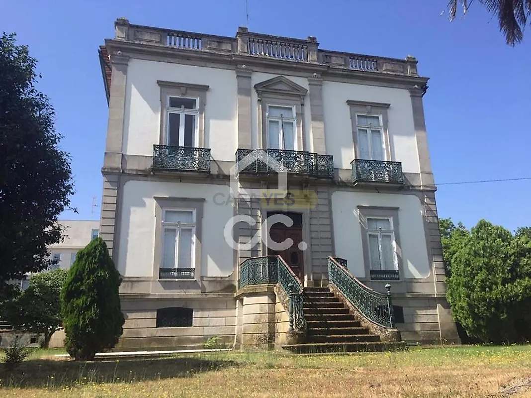 Moradia T6+ em Madalena e Samaiões, €1.100.000