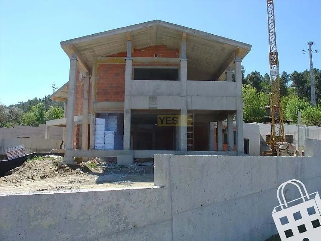 Moradia T4 à venda em Eiras, São Julião de Montenegro e Cela, Chaves — foto 13