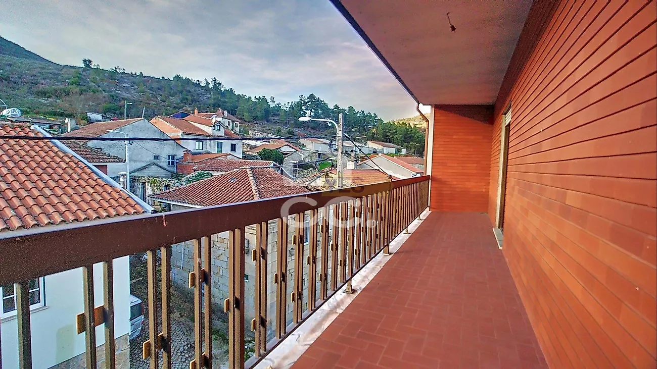 Moradia T5 à venda em Redondelo, Chaves — foto 5
