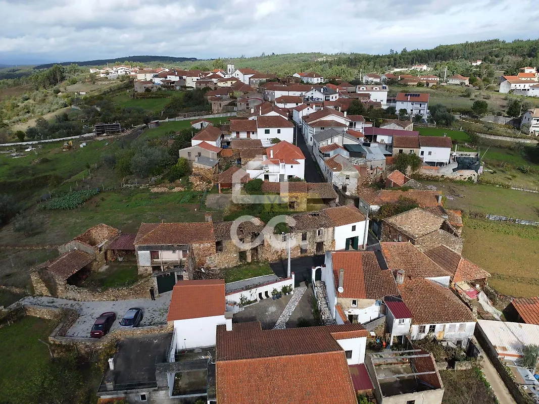 Moradia T0 à venda em Carapinha, Tábua — foto 2