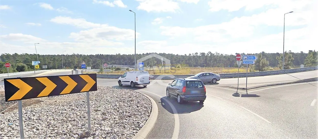 Moradia T0 à venda em Amora, Seixal — foto 2