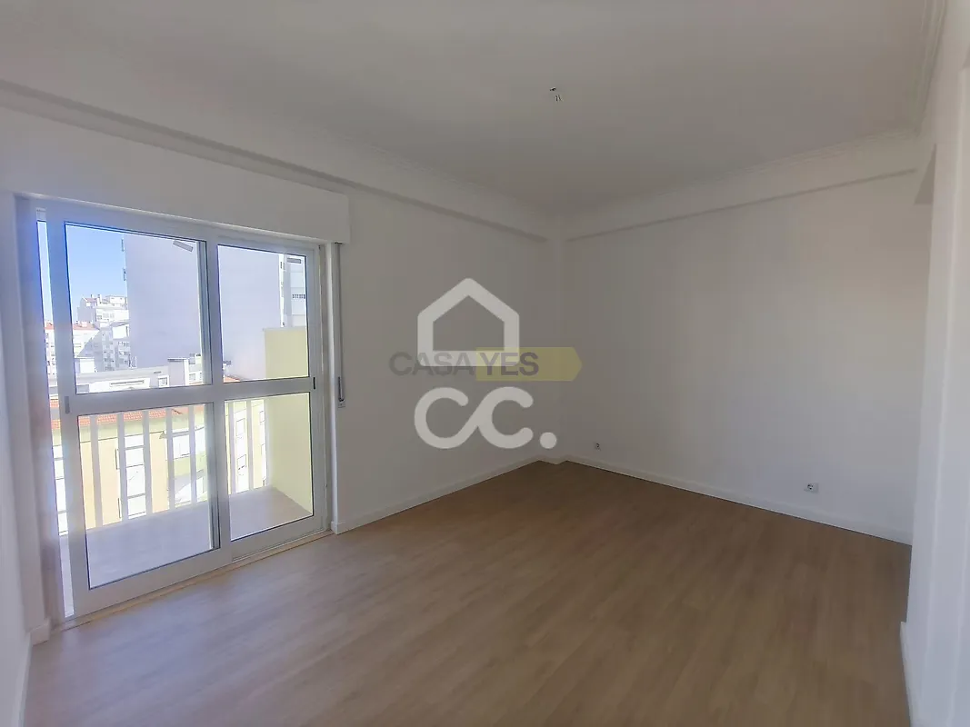 Apartamento T3 à venda em Mina de Água, Amadora — foto 23