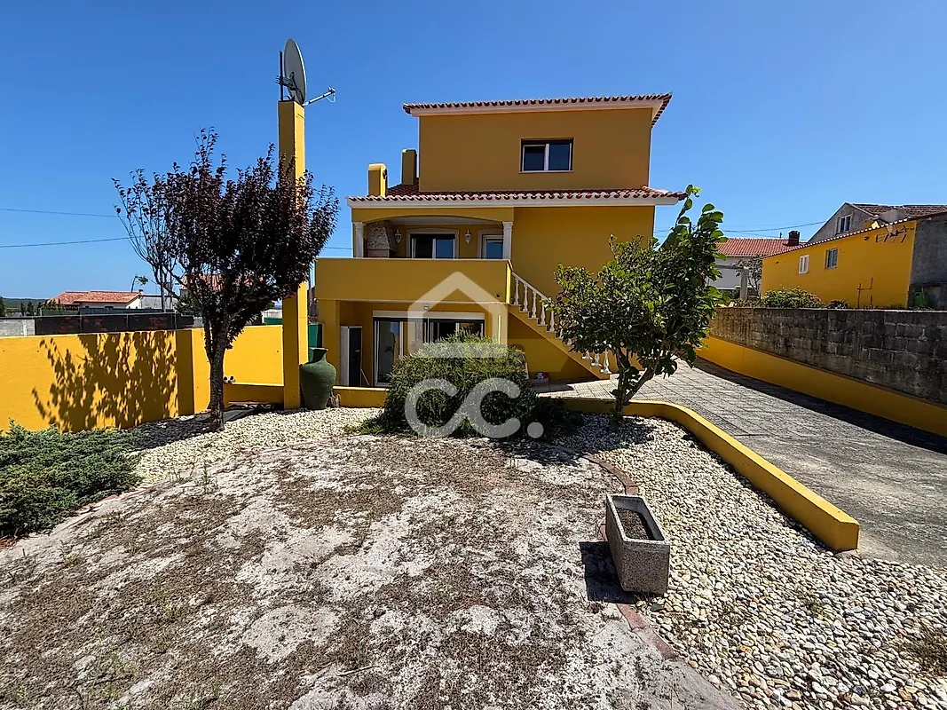 Moradia T4 à venda em Vieira de Leiria, Marinha Grande — foto 2