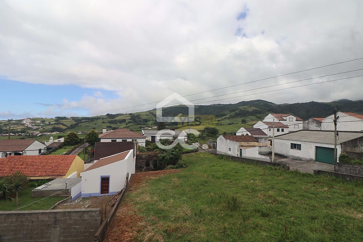 Moradia T4 à venda em Água Retorta, Povoação — foto 11