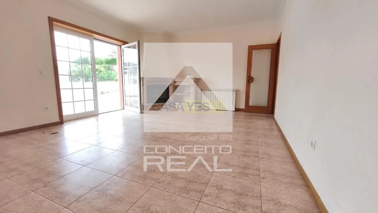 Moradia T3 à venda em Canedo, Vale e Vila Maior, €455.000