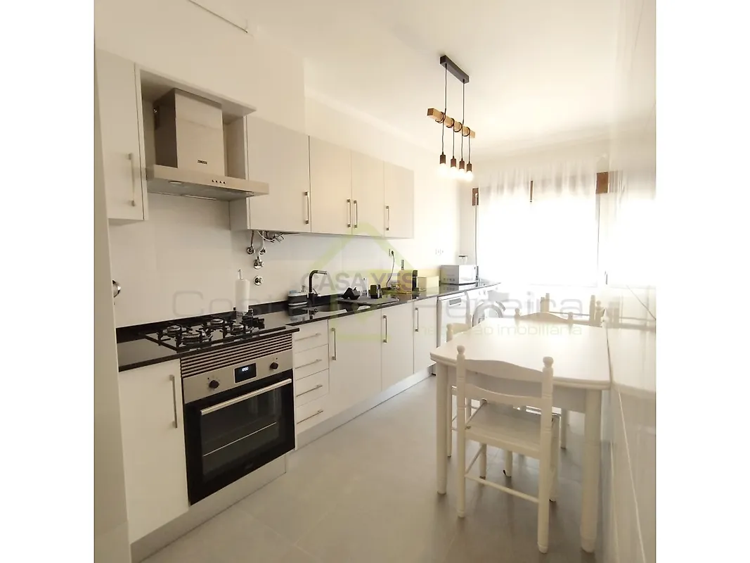 Apartamento T0 à venda em Torres Vedras (São Pedro, Santiago, Santa Maria do Castelo e São Miguel) e Matacães, Torres Vedras — foto 17