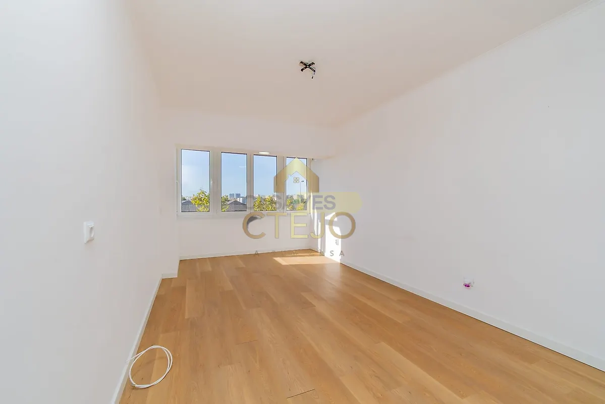Apartamento T2 em Olivais, €399.500
