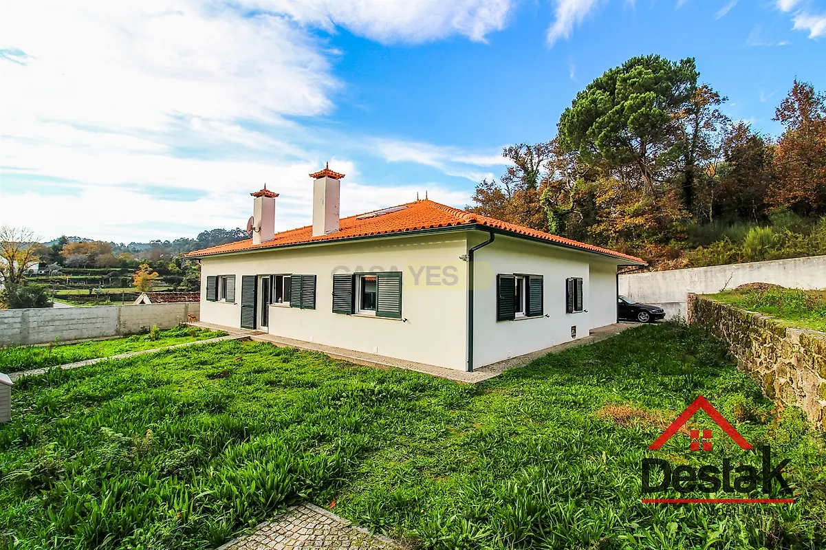 Moradia T3 à venda em São Pedro do Sul, Várzea e Baiões, €530.000