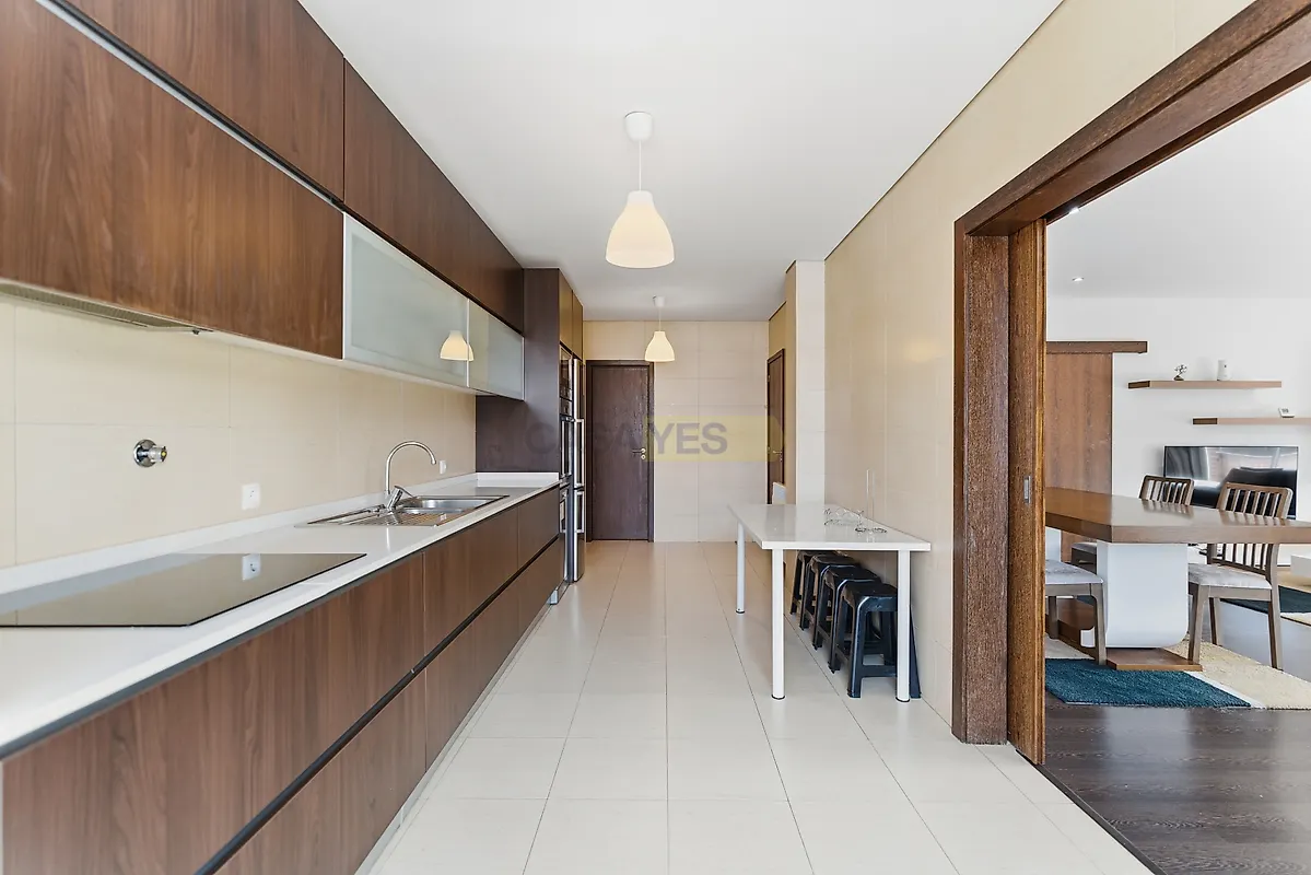 Apartamento T4 à venda em Vila Nova de Famalicão e Calendário, Vila Nova de Famalicão — foto 8