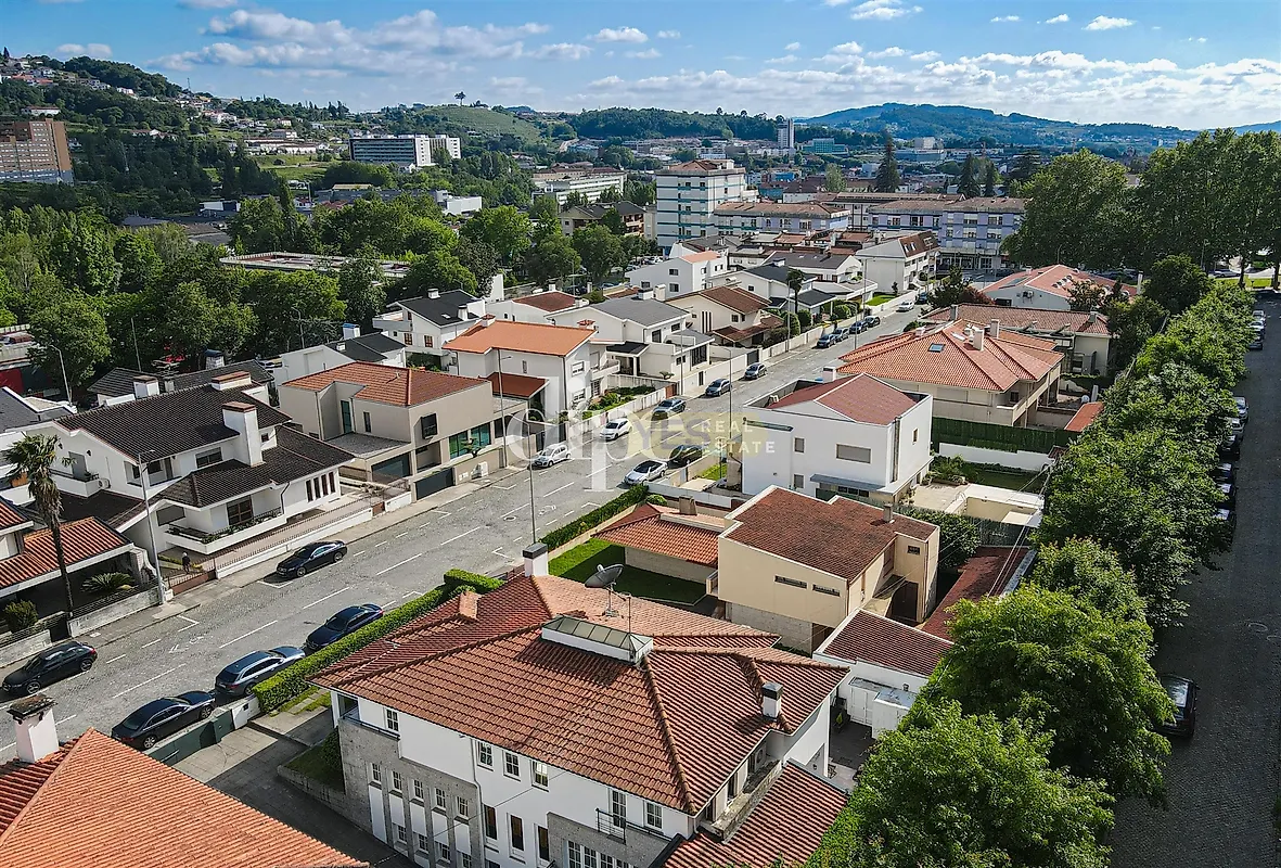 Moradia T4 à venda em Costa, Guimarães — foto 7