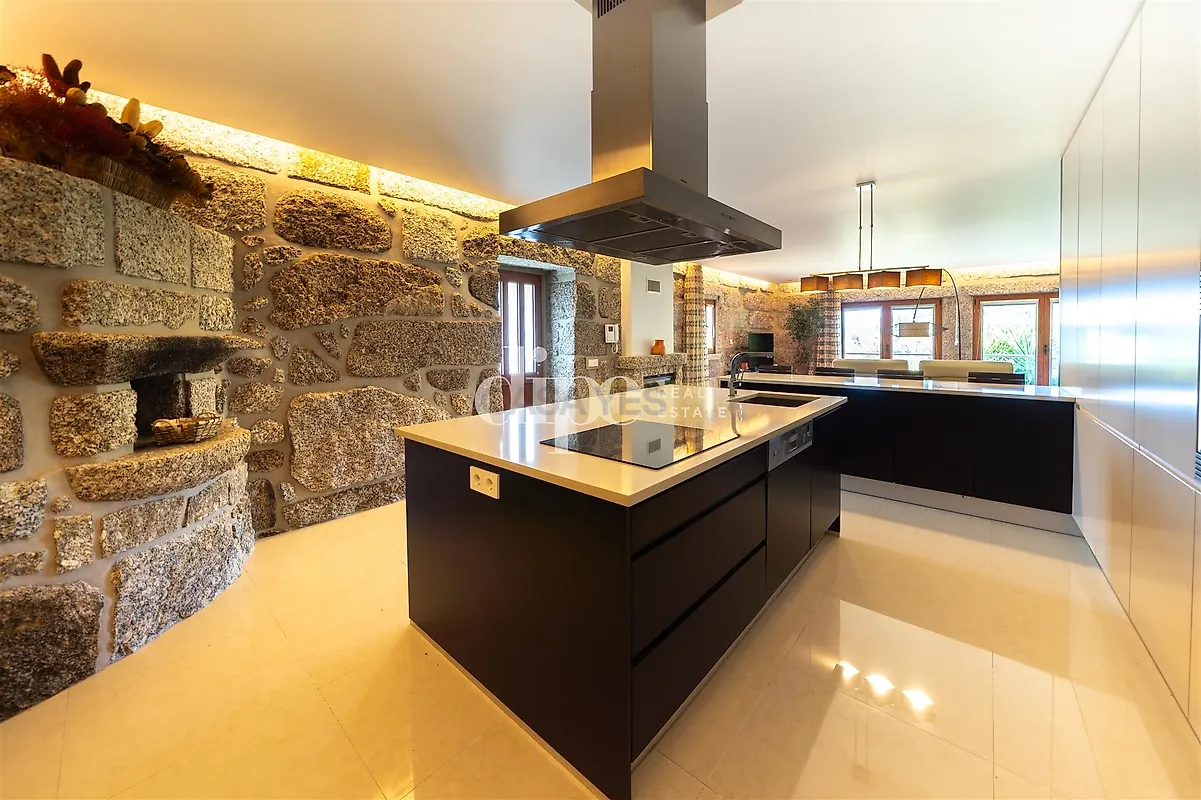 Apartamento T4 à venda em Souto Santa Maria, Souto São Salvador e Gondomar, Guimarães — foto 12