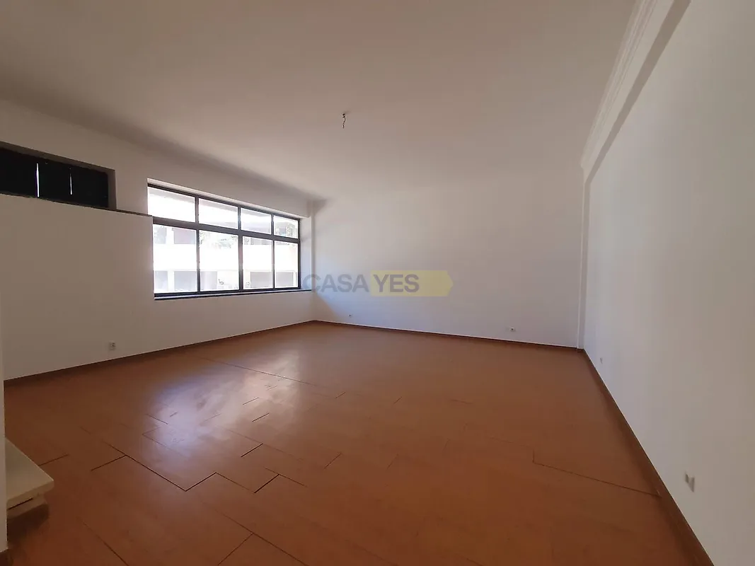 Apartamento T3 à venda em São Sebastião, Rio Maior — foto 3